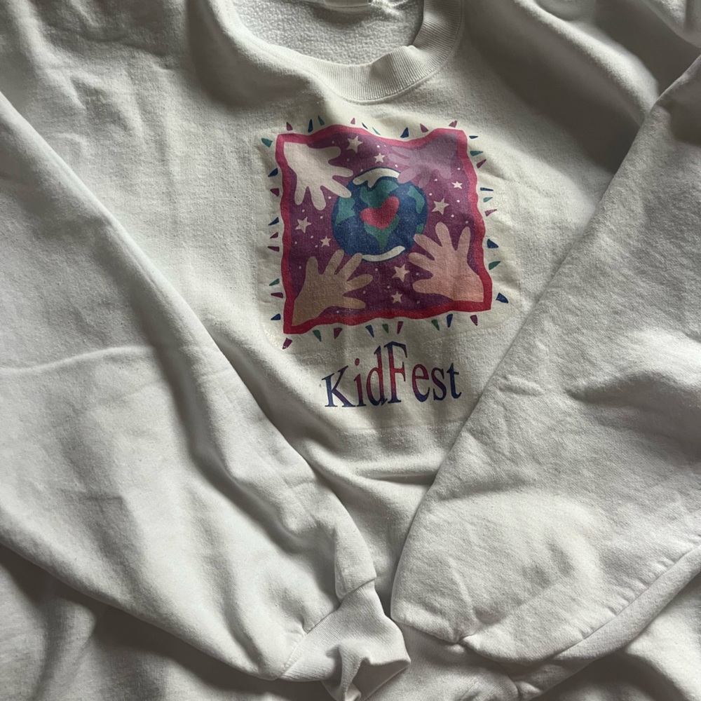 Cute soft white pullover!!